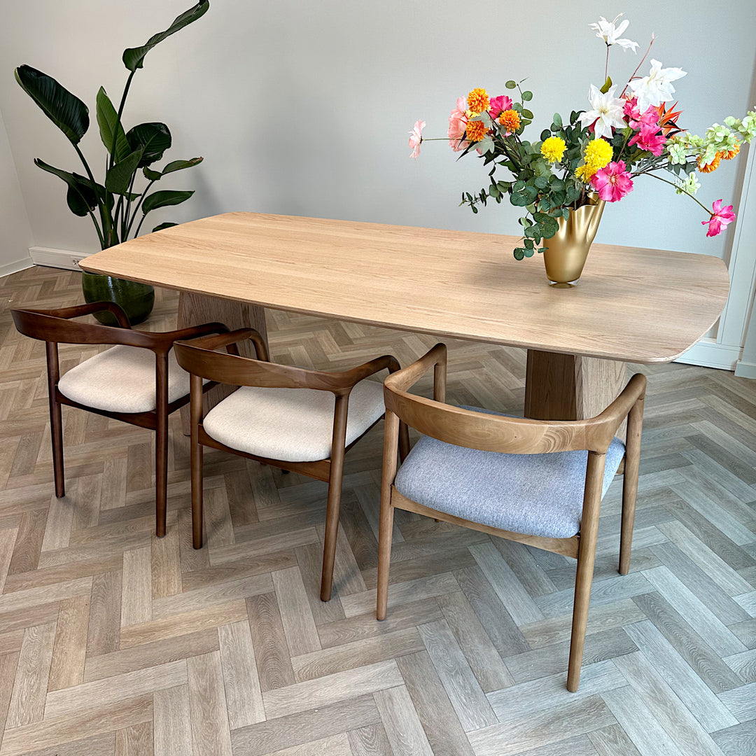 Eettafel Noor maanpoot deens ovaal - eiken bruin
