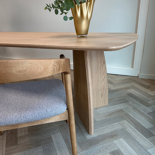 Eettafel Noor maanpoot deens ovaal - eiken bruin